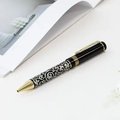 Mother-of-Pearl Lacquer Geometric Pattern Ballpoint Pen in Black (Lower Shell Inlay)