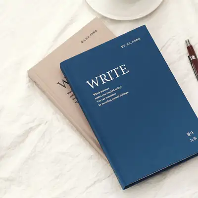 Copying Notebook (Literature Notebook, Hardcover, 32mo)