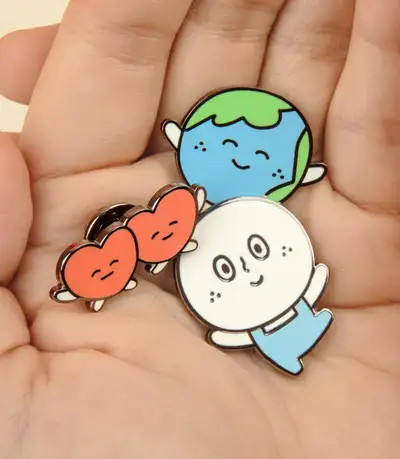 [MNNS] Badge set_world, que, hearts