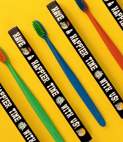 [O,LD! X Dentique] Toothbrush