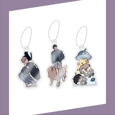 Runway Heat - Acrylic Keyring