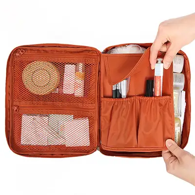 GRAND MULTI POUCH 旅行用多機能ポーチ