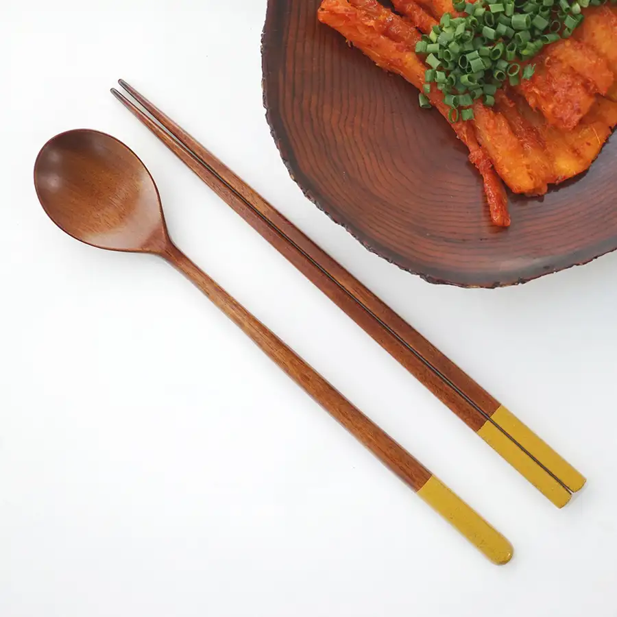 (Korea Excellence Craft Product) Chilmong Geumsugansan Min Lacquer Birch Wood Utensil Set (Spoon + Chopsticks) — 5