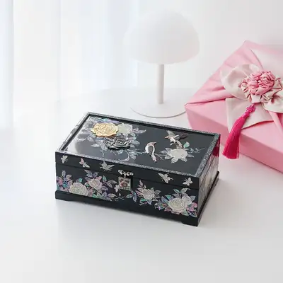 內戰漆器 韓國文化之美 名品內戰漆器原杯玫瑰 2層貝殼寶石盒 30公分