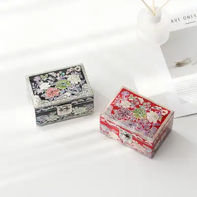 Najeon Chilgi Korea Peony Butterfly Inlaid Mother-of-Pearl Jewel Box Mini 12cm