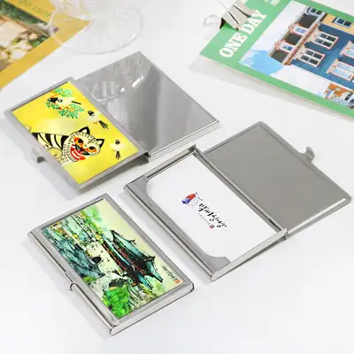 Mother-of-Pearl Business Card Case K (Selectable Design) – Perfect Gift for Foreign Buyers