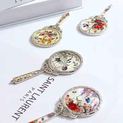 Mother-of-Pearl Metal Handle Princess Mirror K (Selectable Design) - Great Gift for Foreign Friends
