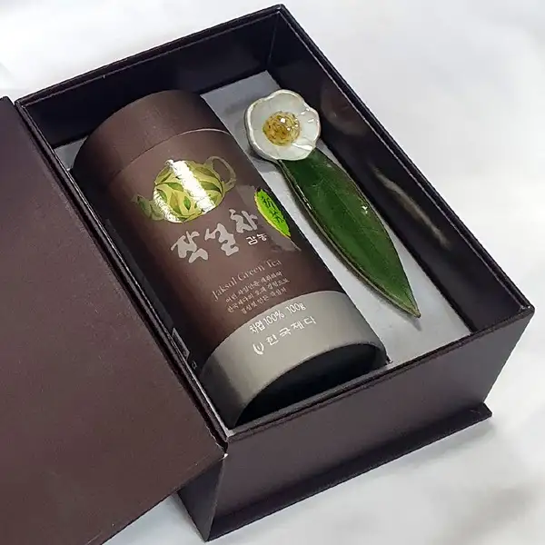Jaksulcha-Gamnung Green Tea 100g Gift Set No. 2 Leaf Green Tea Made by Master Craftsman
