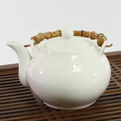 白磁湯管-急須（小）竹製持ち手/ティーポット