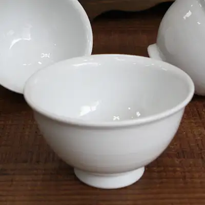 Premium White Porcelain Sharing Cup No. 3 Tea Cup Diameter 11cm