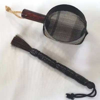 Handcrafted Simple Horsehair Matcha Whisk and Brush 2-Piece Set with Matcha Strainer - Premium Gift for Gratitude