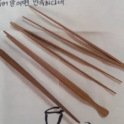 Premium Handmade Bamboo Flower Tea Cup Tongs - 1 Piece