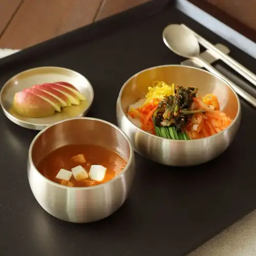 Myungsung Yugi Bangja Practical Shin-Ok Tableware Set Brass Dinnerware Set — 1