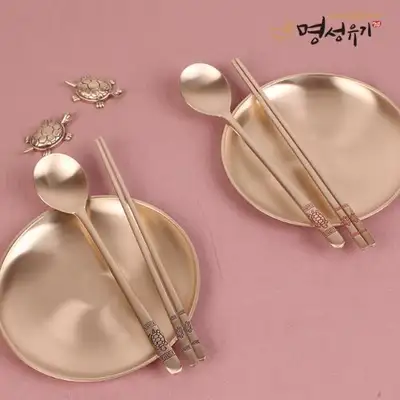 Myungsung Yugi Bronze Red Turtle Spoon and Chopsticks Set