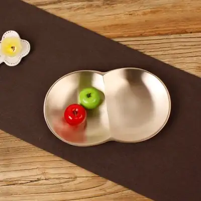 Myeongseong Yugi Oval Two-Section Divided Plate (Sharing Plate)