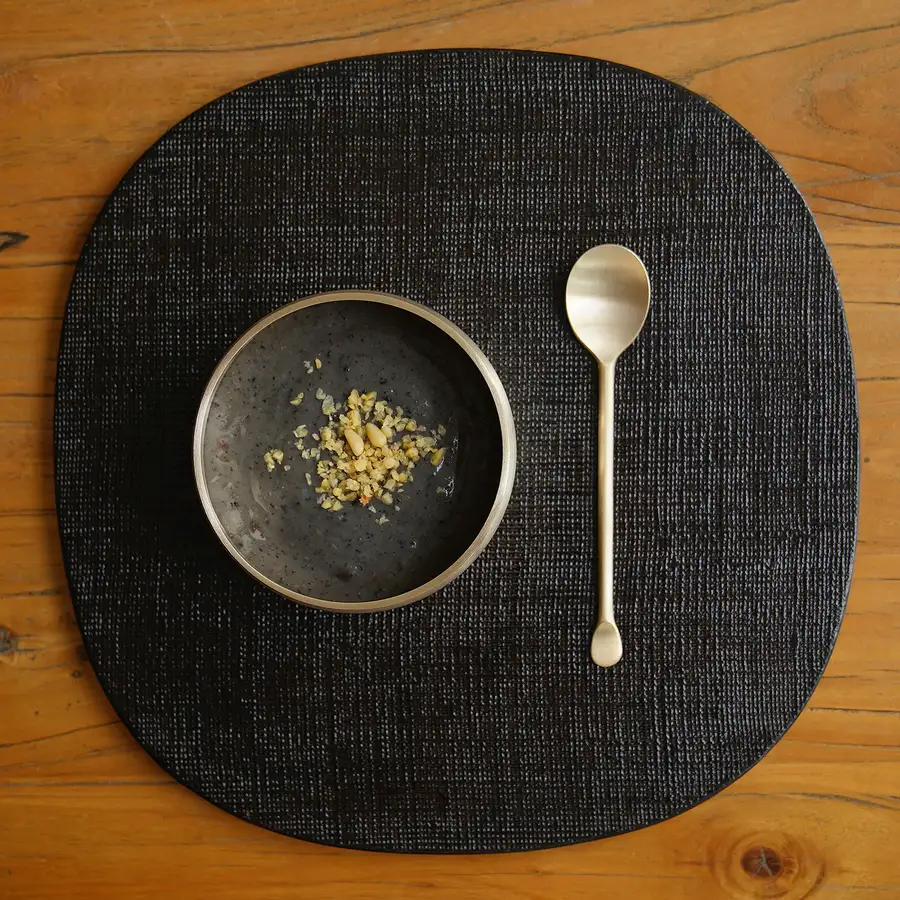 Domestic-Made Lacquer Square Tray Black — 1