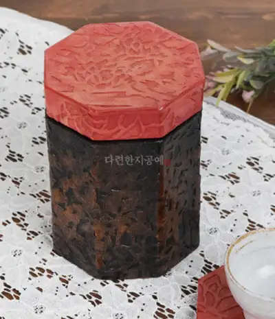 Peony Octagonal Tea Canister