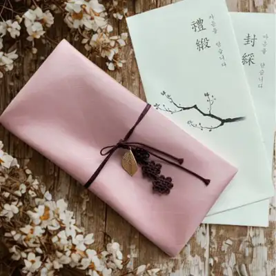 Money Envelopes for Engagement Gift, Betrothal Gift, and Milestone Birthday Celebrations – 5 Colors