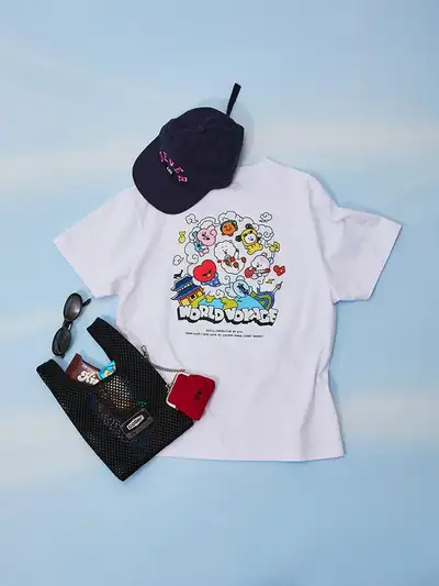 BT21 WORLD VOYAGE 半袖Tシャツ ホワイト