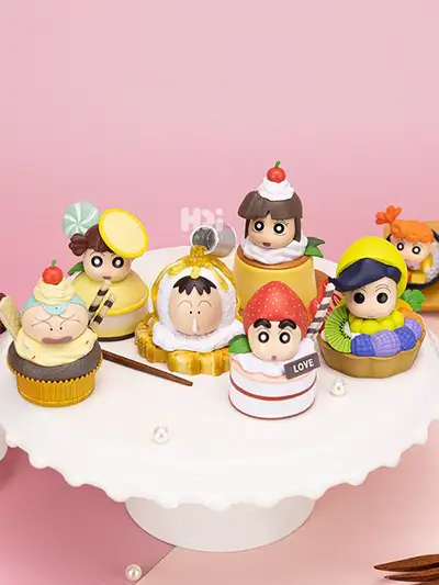 ランダム スクエア クレヨンしんちゃん デザート フィギュア