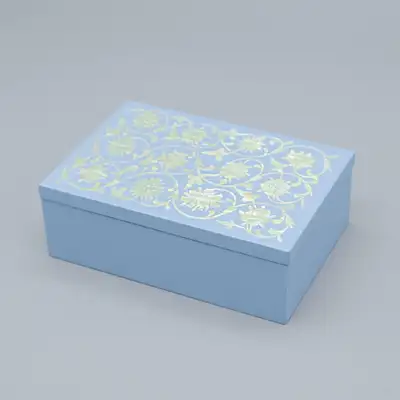 牡丹唐草螺鈿箱