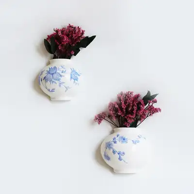 白磁青花不朽菊花紋花瓶マグネット