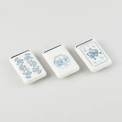 青花白磁カードウォレット