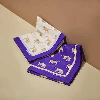 虎柄ハンカチ