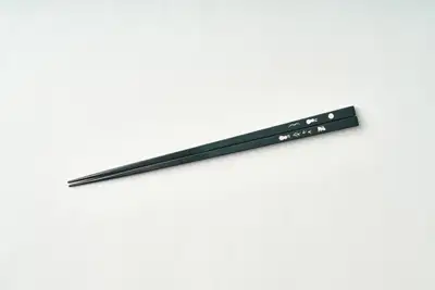 黑檀月兔