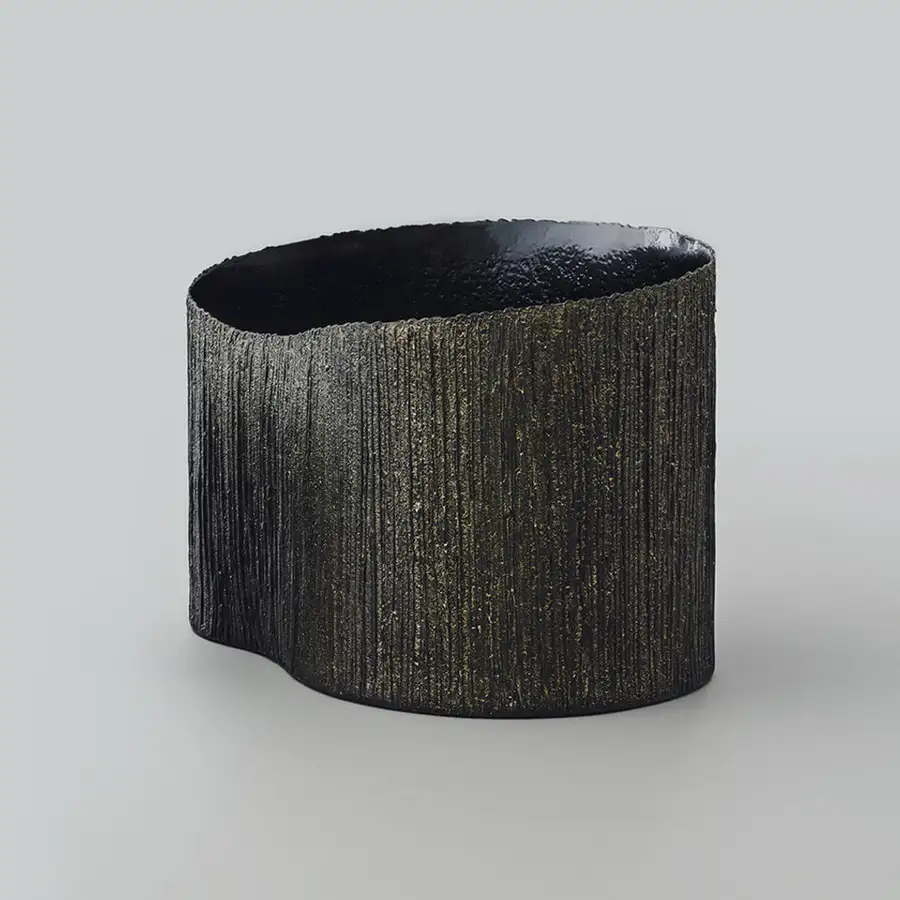 Lacquered Basket Field (Medium) — 3