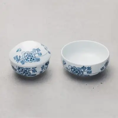 Peony-Patterned Blue and White Porcelain Bapsang Tableware Set (2pc)