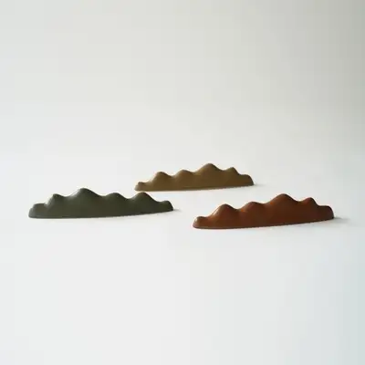山 山(L)