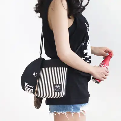 Triping Crossbody Bag