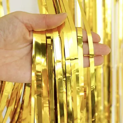 Metallic Party Decoration Fringe Curtain 5-Pack