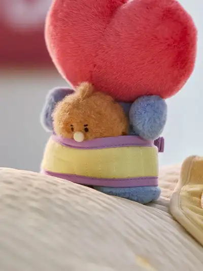 BT21 SHOOKY ベイビー ニューボーン シーズン2 ぬいぐるみ & ベビーキャリー コスチューム クローゼット セット