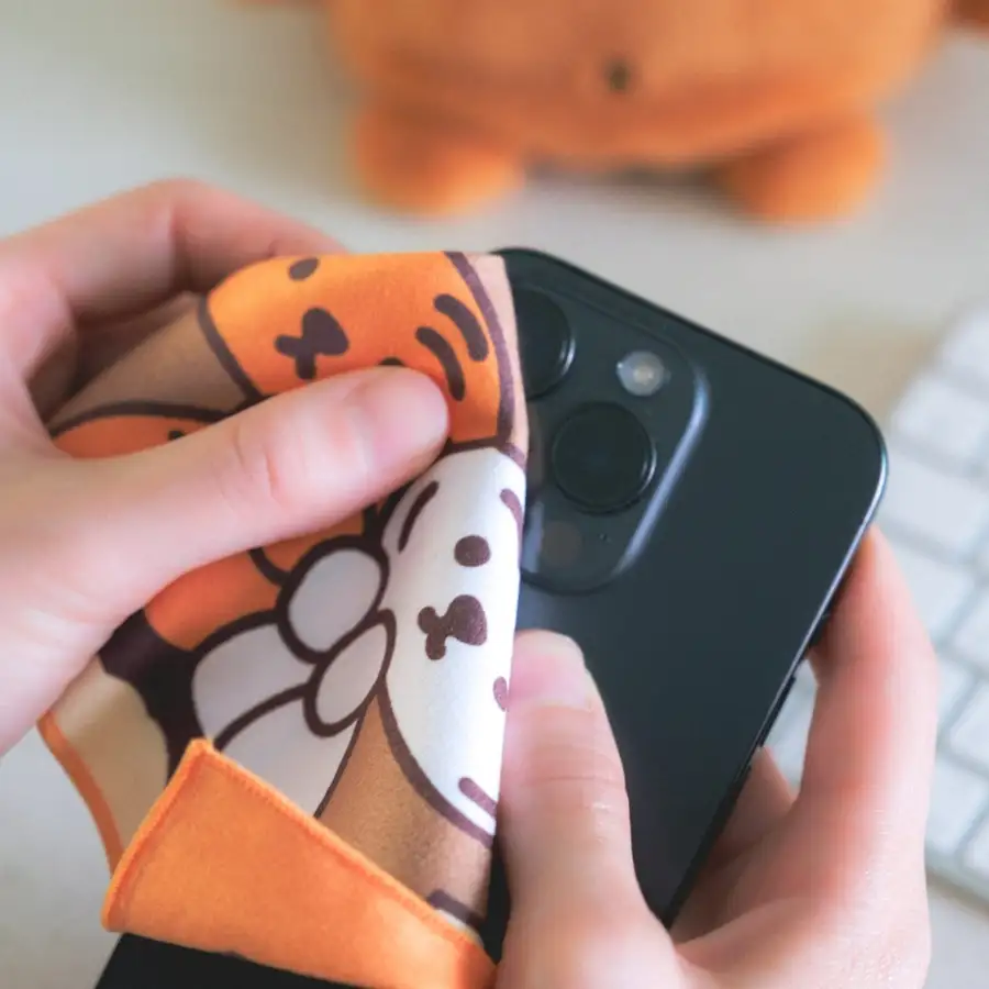 Blanket Tiger Eyeglass Cleaner — 2