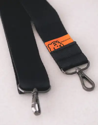 Ddungrangi Strap (Black)