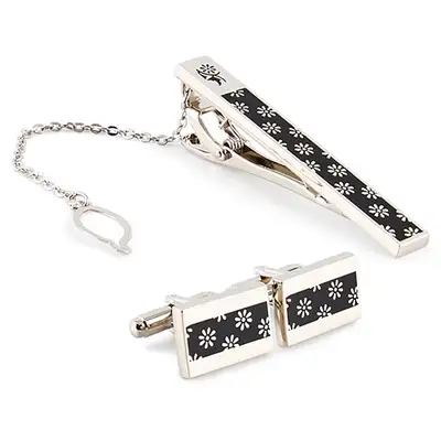 Chrysanthemum Pattern Tie Pin & Cufflinks Set