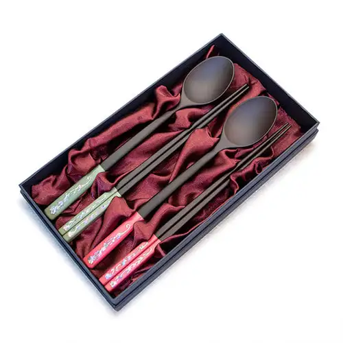 Premium Korean Lacquerware Adult Utensil Set with Mother-of-Pearl Inlay (Intangible Cultural Property Artisan Jang Tae-yeon) — 6