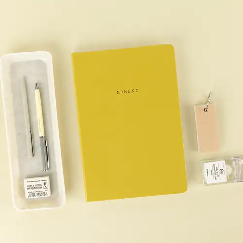Moment Note v.3 L Spiral-bound — 2