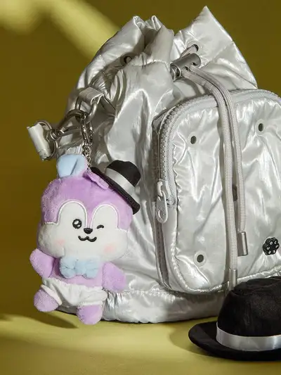 BT21 MANG ベイビー ボーン・トゥ・ダンス スモールぬいぐるみキーリング (フェドーラ)