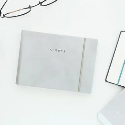 Agenda Weekly Diary (54 Weeks)