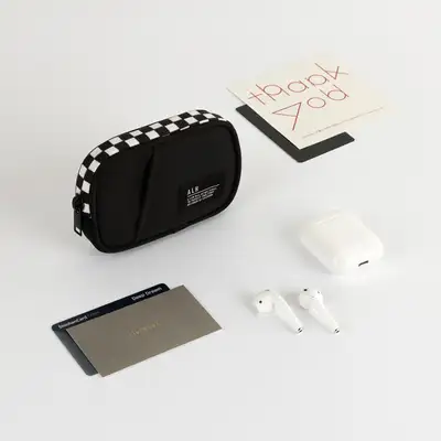 Checker Point Card Pouch