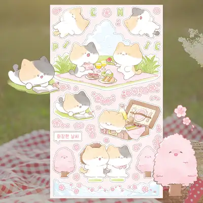 Momo Butler Let's Go Picnic Seal Sticker