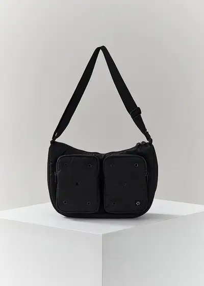 コレ ボディバッグ シェイドブラック