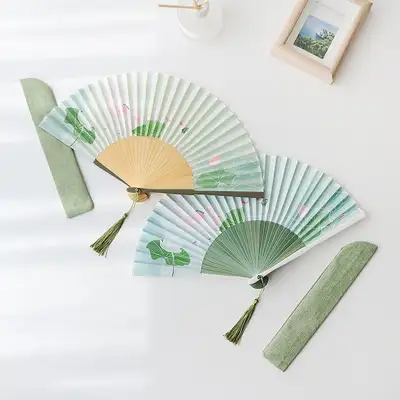 (Gift Set) White Lotus Bamboo Folding Fan (P) + Cotton Fan Pouch