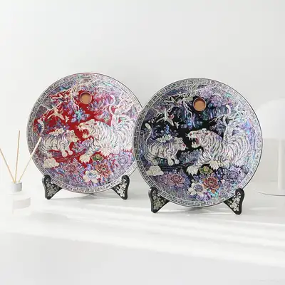 Langjae Mother-of-Pearl Lacquerware White Tiger Round Decorative Tray 30cm