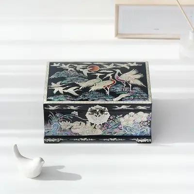 Mother-of-Pearl Lacquerware Colored Moon Pine Crane Jewelry Box Black 21cm