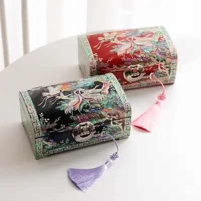 螺钿漆器彩色松鹤滚圆贝壳珠宝盒 21厘米