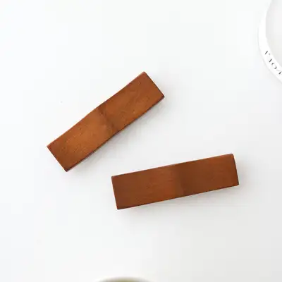 波纹木制筷子架